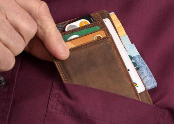 Plaćate li često gotovinom? Izbjegnite zamke koje vas mogu skupo stajati