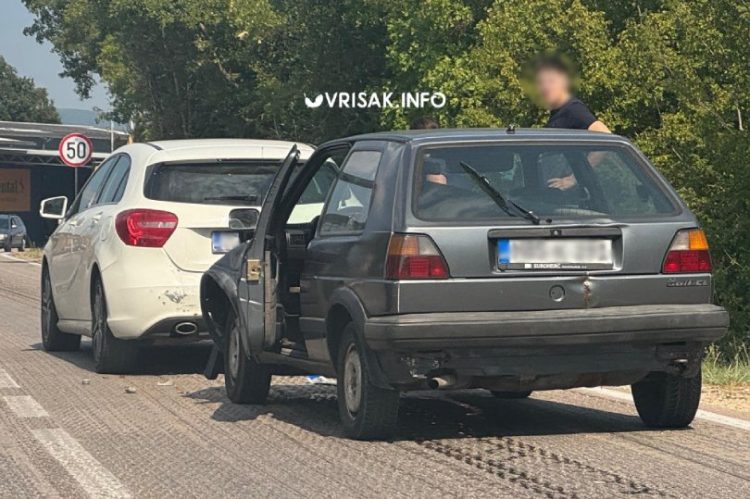 Široki Brijeg: Prometna nezgoda kod skretanja za Ljubotiće