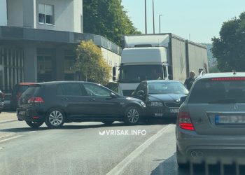 Širokom Brijegu: Prometna nezgoda u Klancu, nastale gužve u prometu