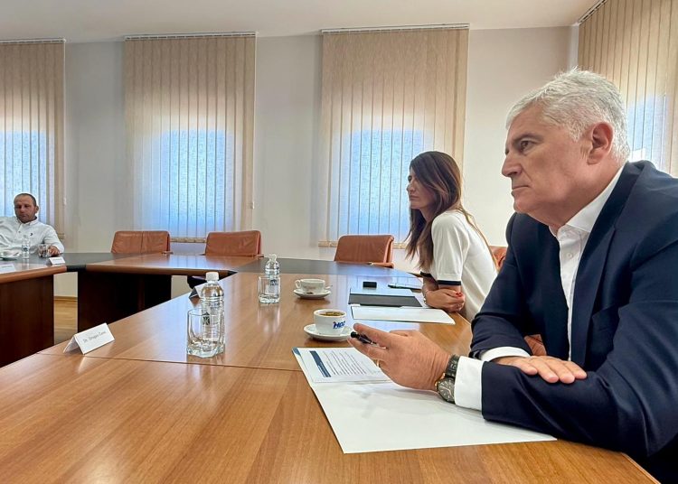Sastanak Dragana Čovića i Seljačkog saveza: Zajednička strategija za jačanje poljoprivrede i ruralnog razvoja