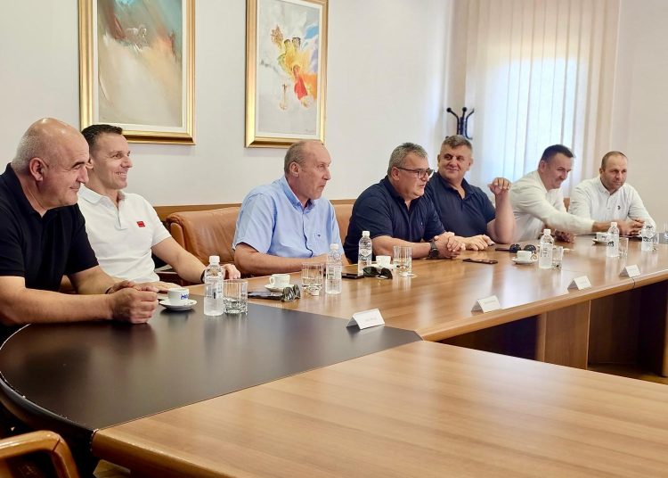 Sastanak Dragana Čovića i Seljačkog saveza: Zajednička strategija za jačanje poljoprivrede i ruralnog razvoja
