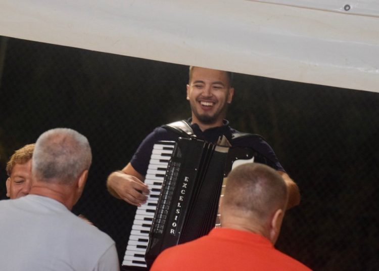 Široki Brijeg: Šest utakmica, harmonika i golijade pod reflektorima Trna