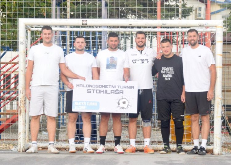 Široki Brijeg: Šest utakmica, harmonika i golijade pod reflektorima Trna