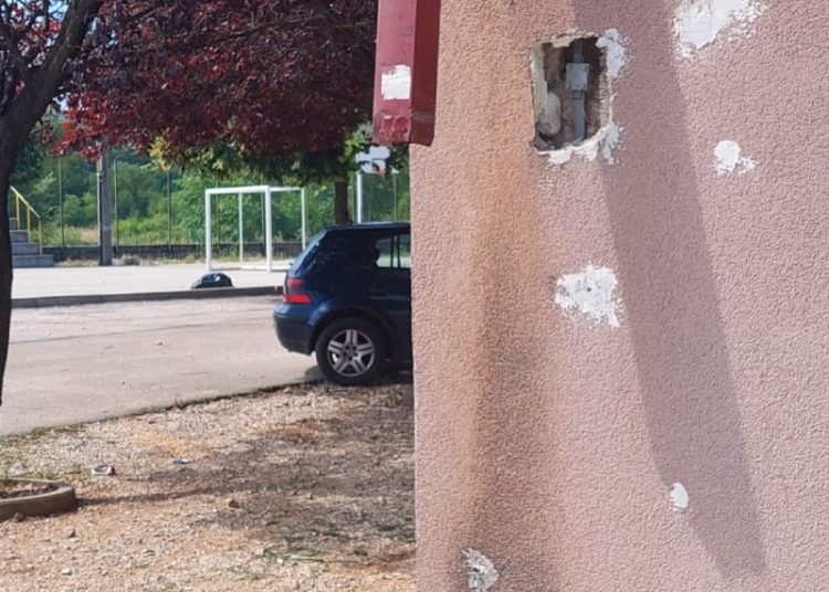 Široki Brijeg: Vandalski čin na Trnu, provaljeno u školski objekt