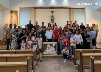 Široki Brijeg: Mještani Buhova se oprostili od don Bože Goluže