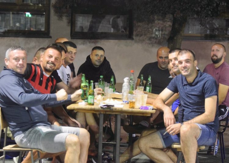 Spektakl u Širokom Brijegu: Počeo 1. Malonogometni turnir stokilaša na Trnu