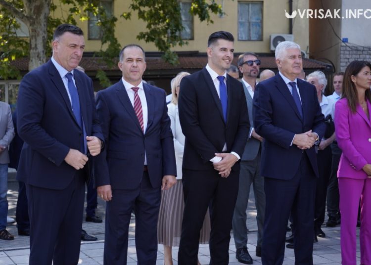 Široki Brijeg: Održana svečana sjednica GV na kojoj su uručena javna priznanja