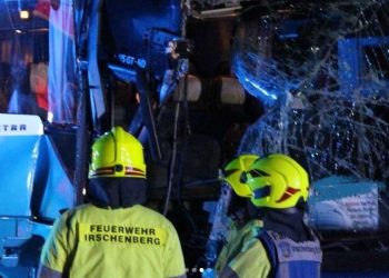 Trideset osoba ozlijeđeno u sudaru autobusa s Kosova i kamiona u Njemačkoj