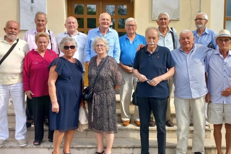 Trinaest učenika Gimnazije Ljubuški obilježilo 60. obljetnicu mature