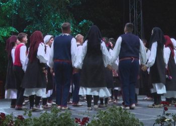 U Posušju održana večer folklora: Tradicionalni ples, pjesma i običaji Hrvata