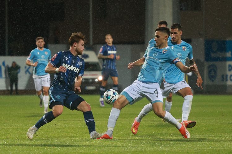 Velež i Borac remizirali u utakmici pred skoro 5.000 navijača