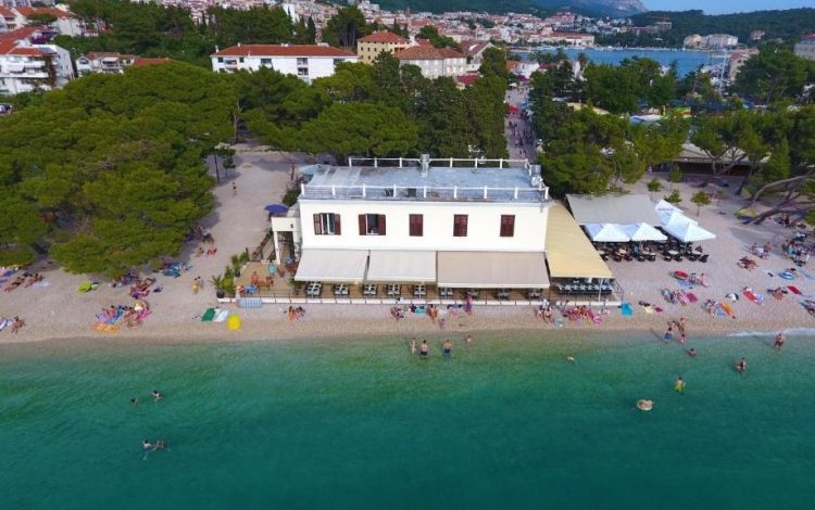 Znate li koliko košta noćenje u najpoznatijoj kući u Makarskoj?