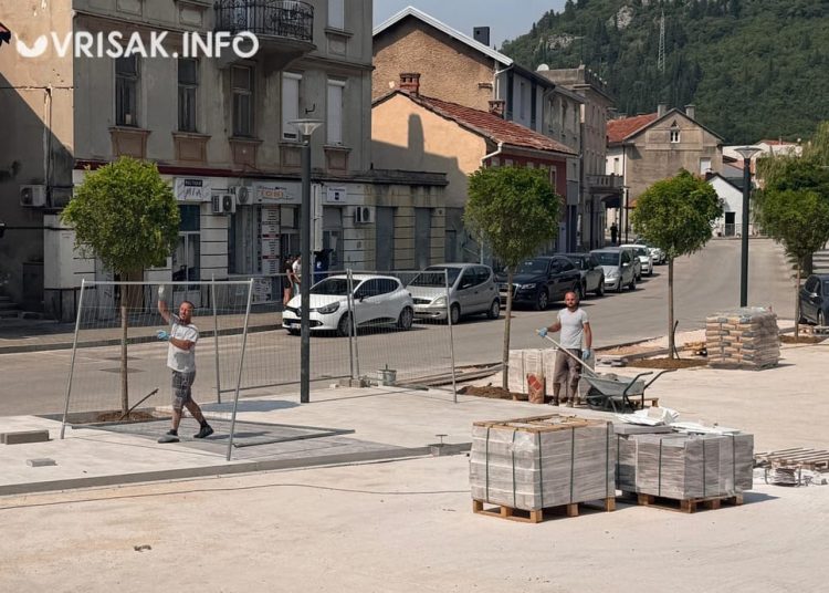 Široki Brijeg: Posađen novi drvored umjesto uklonjenog starog oraha