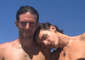 Marko Bošnjak prvi put pokazao dečka, te slike s ljetovanja