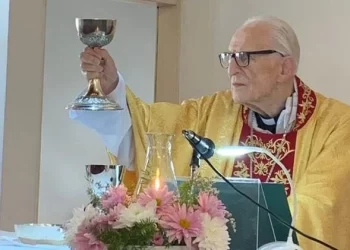 Kardinal hrvatskog podrijetla Estanislao Karlić preminuo u 99. godini