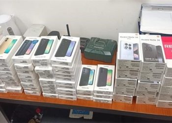 Vozač iz BiH ostao bez 384 mobitela i dobio kaznu od 12.000 eura