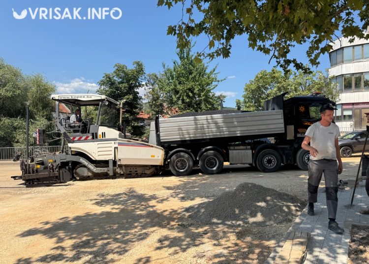 Široki Brijeg: Počelo asfaltiranje u središtu grada