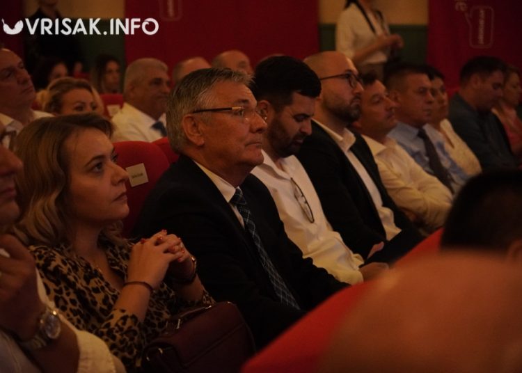 Široki Brijeg: Održana svečana sjednica GV na kojoj su uručena javna priznanja