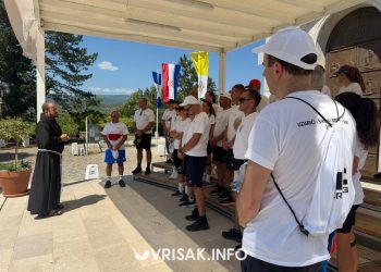 Široki Brijeg: 28 hodočasnika iz Uzarića pješice 113 km do Gospe Sinjske