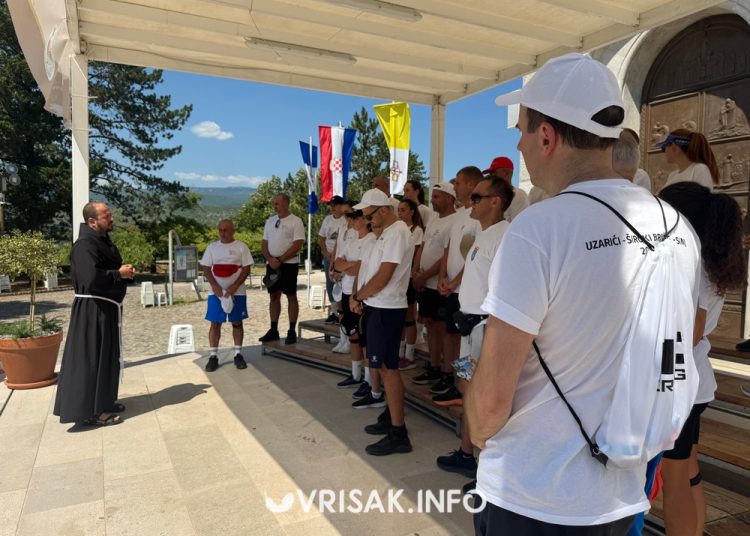 Široki Brijeg: 28 hodočasnika iz Uzarića pješice 113 km do Gospe Sinjske