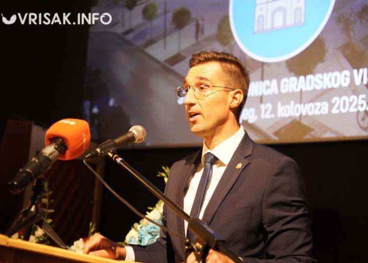 Široki Brijeg: Održana svečana sjednica GV na kojoj su uručena javna priznanja