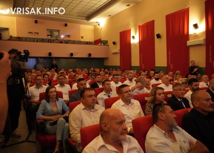 Široki Brijeg: Održana svečana sjednica GV na kojoj su uručena javna priznanja