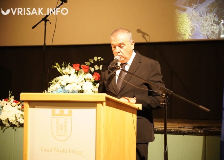 Široki Brijeg: Održana svečana sjednica GV na kojoj su uručena javna priznanja