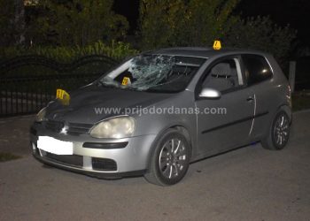 Teška prometna nezgoda kod Prijedora: Majka, kći i unuk ozlijeđeni