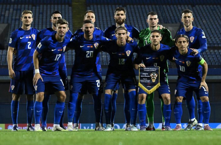 Vatreni deklasirali Crnogorce i nastavili besprijekoran niz