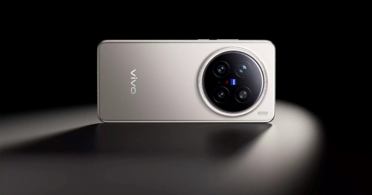 Prvi mobitel na svijetu s dvije kamere od 200 MP?