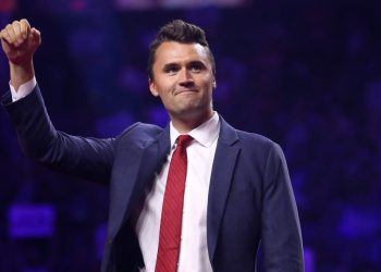 (VIDEO) Ubijen Charlie Kirk: Desničarski aktivist i saveznik američkog predsjednika