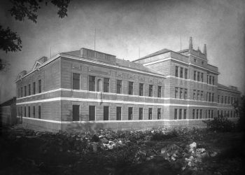 Fotografija iz prošlosti: Zgrada gimnazije 1931/32. godine, evo tko je što vodio i što se posjedovalo