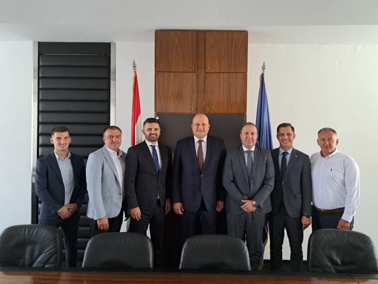 Posušje jača suradnju s Ministarstvom gospodarstva RH: Potpora projektima i prekograničnim inicijativama