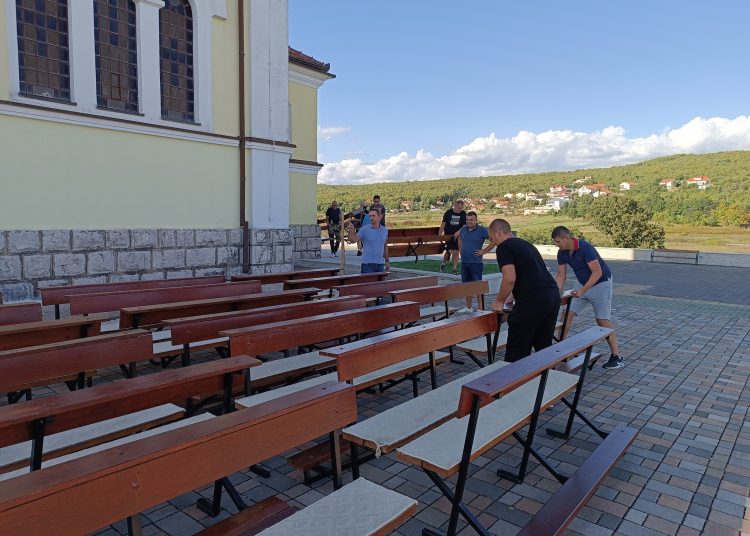 Foto: Župa sv. Male Terezije od Djeteta Isusa - Ledinac