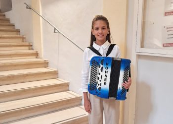 Širokobriježanka Mia Zovko osvojila 7. mjesto na svjetskom natjecanju harmonike u Italiji