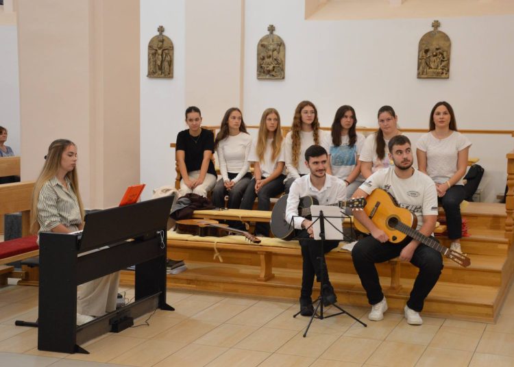 Foto: Župa sv. Male Terezije od Djeteta Isusa - Ledinac