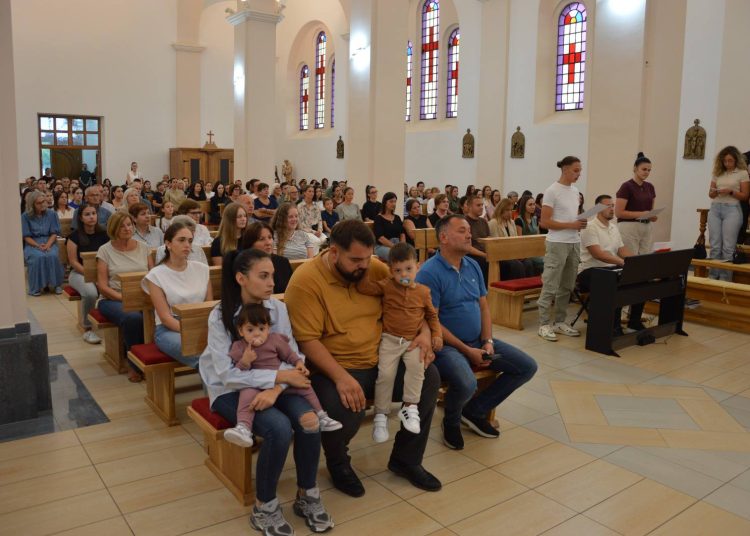 Druga večer devetnice u župi sv. Male Terezije u Ledincu