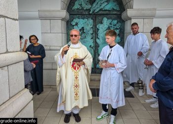 Blagoslovljena nova vrata crkve u Grudama povodom 100. obljetnice gradnje