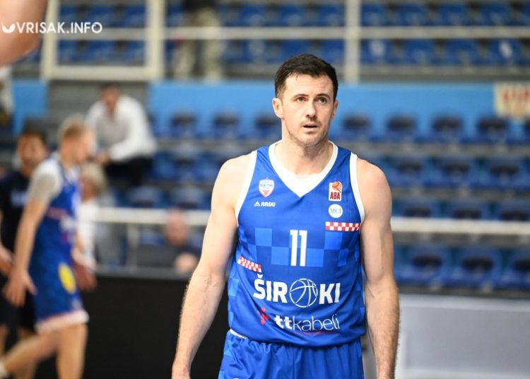 Kazališna čarolija u Širokom Brijegu: „Pouzdani sastanak“ oduševio publiku