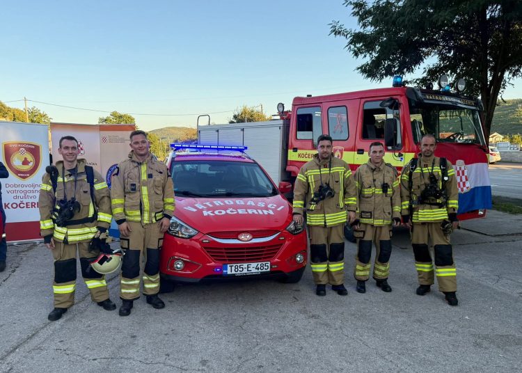 Široki Brijeg: Kočerinskim vatrogascima uručeno zapovjedno vozilo
