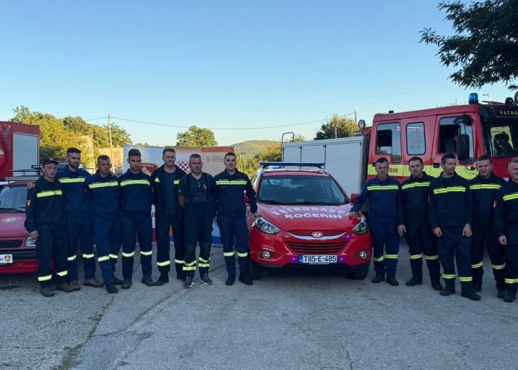Široki Brijeg: Kočerinskim vatrogascima uručeno zapovjedno vozilo
