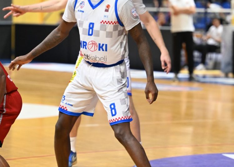 Široki nadigrao Slobodu i izborio finale Memorijalnog turnira na Pecari