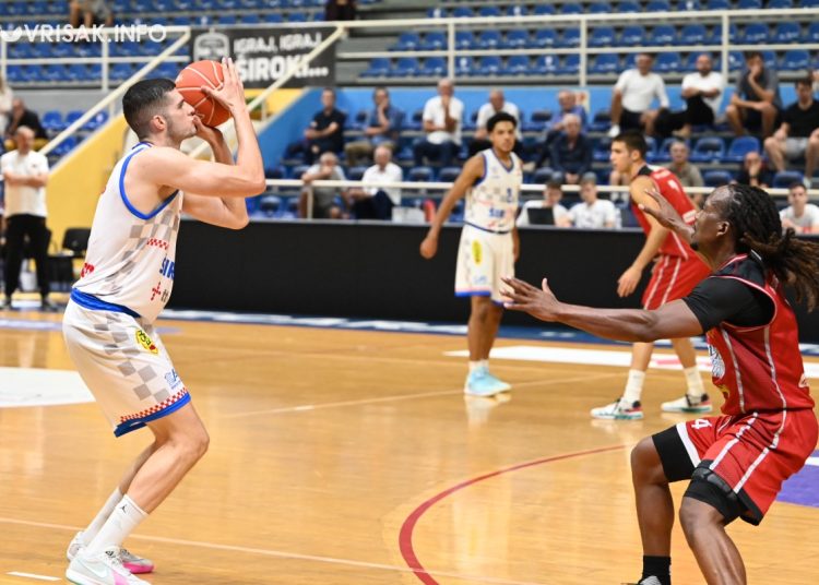 Široki nadigrao Slobodu i izborio finale Memorijalnog turnira na Pecari