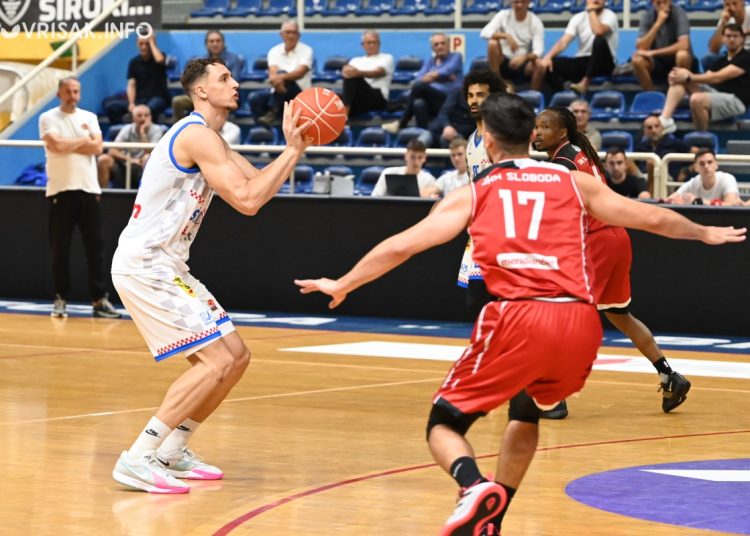 Široki nadigrao Slobodu i izborio finale Memorijalnog turnira na Pecari