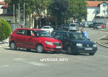 Prometna nezgoda u Širokom Brijegu: Sudarili se Golf i Škoda