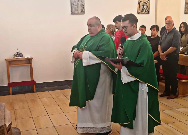 Don Luka Cvitanović predvodio šesti dan devetnice u župi Ledinac