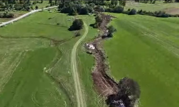 (VIDEO) Posušje: Čišćenje korita rijeke Ugrovače u cilju prevencije poplava