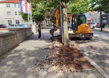 Posušje: Nastavljaju se radovi na rekonstrukciji javne rasvjete u ulici Fra Grge Martića