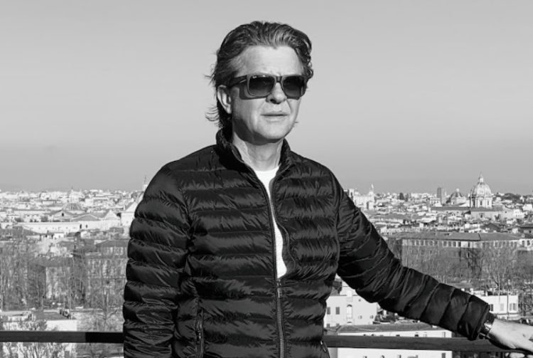 Preminuo novinar i bloger Slobodan Vasković