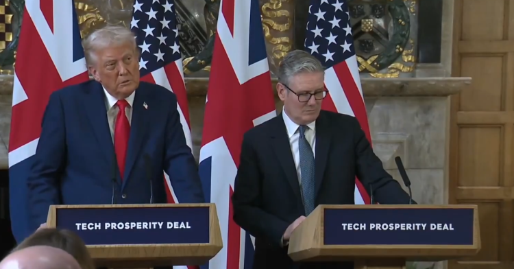 Trump pomiješao dvije države i izazvao smijeh na konferenciji u Velikoj Britaniji